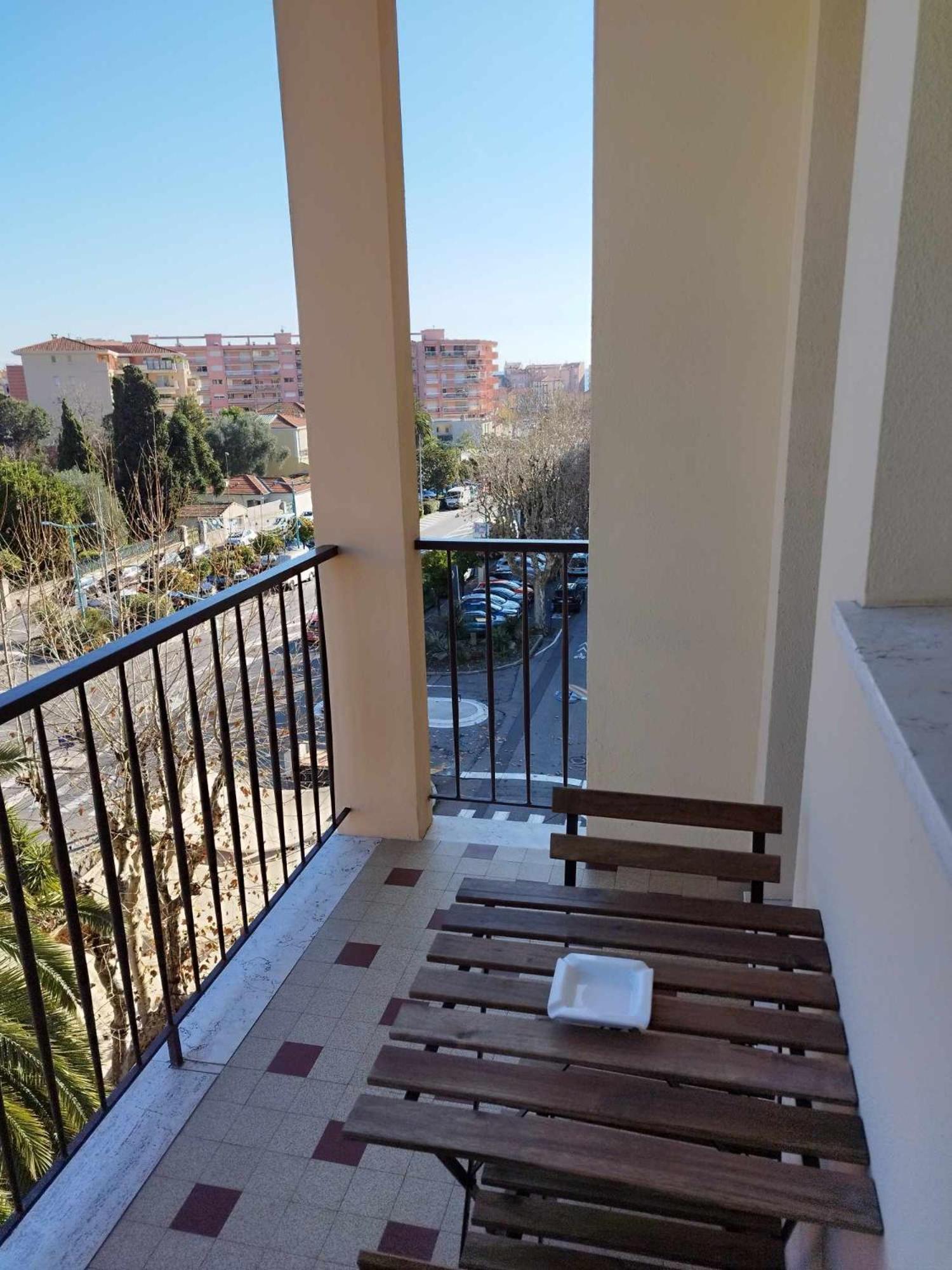 Appartement Moderne Refait A Neuf - 4 Couchages - Μεντόν Εξωτερικό φωτογραφία